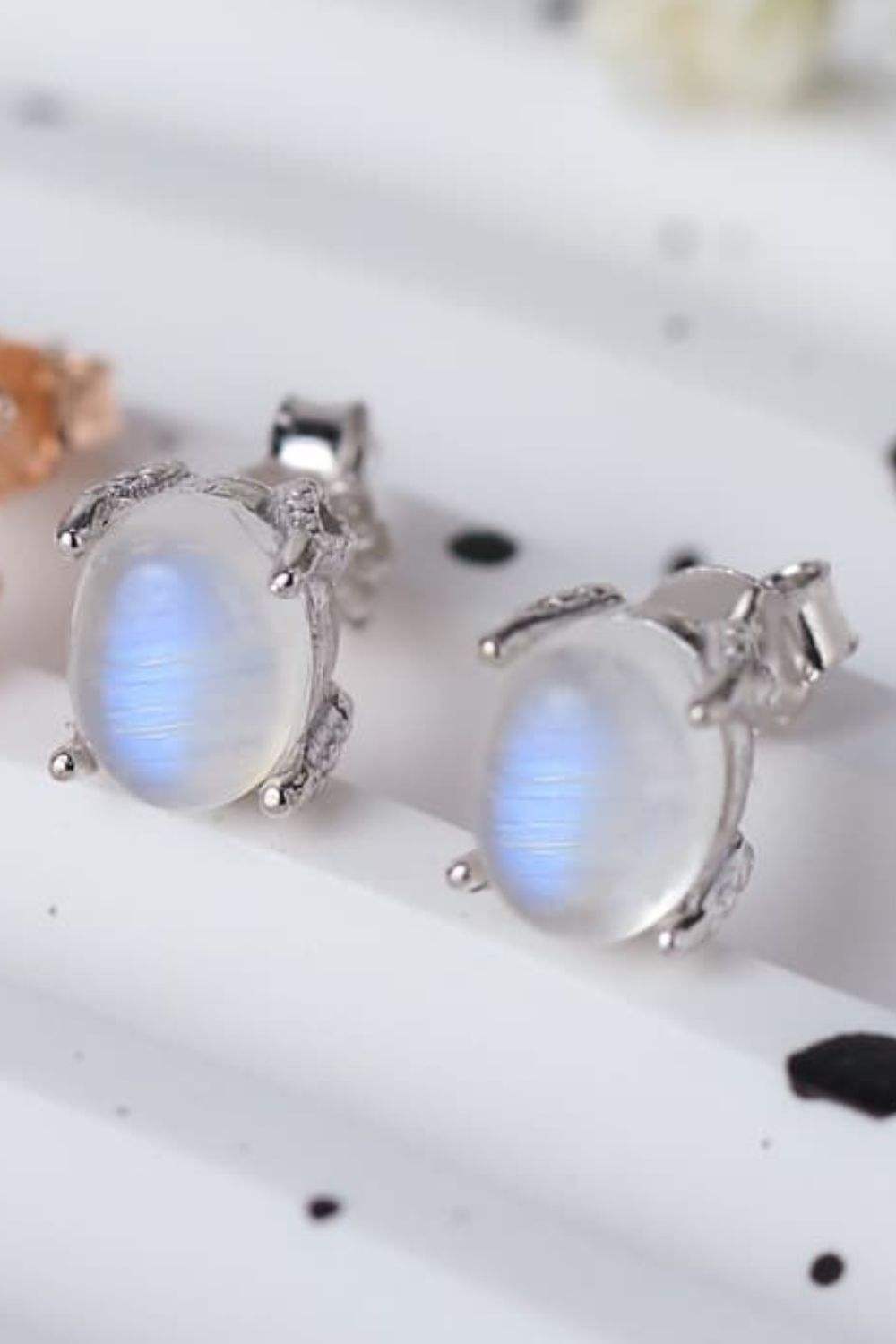 High Quality Natural Moonstone 925 Sterling Silver Stud Earrings Moonstone - Tophatter Daily Deals