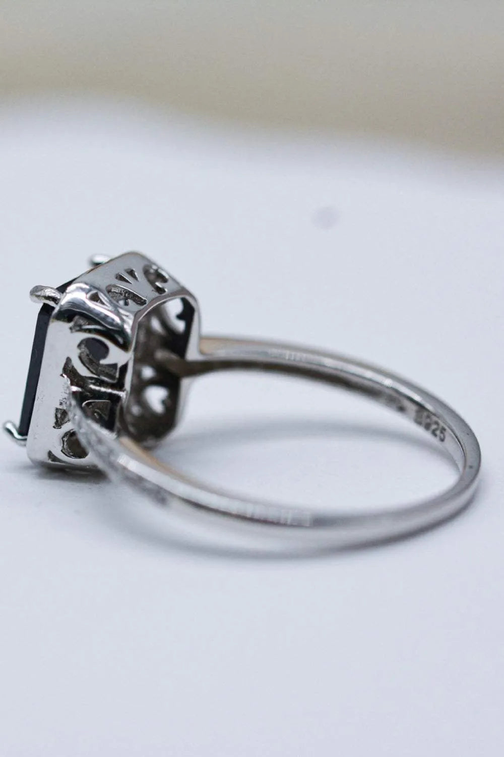 Platinum-Plated Agate Ring Rings - Tophatter Daily Deals