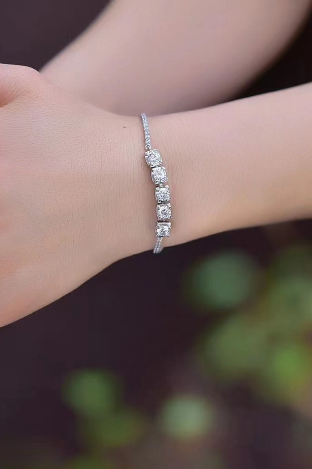 5 Carat Moissanite Lobster Clasp Bracelet - Tophatter Deals