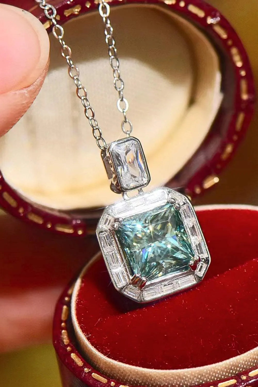 2 Carat Moissanite Square Pendant Necklace Teal One Size Moissanite - Tophatter Daily Deals
