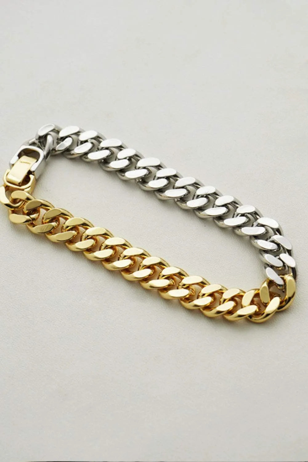 Two-Tone Chunky Chain Bracelet Bracelets - Tophatter Daily Deals