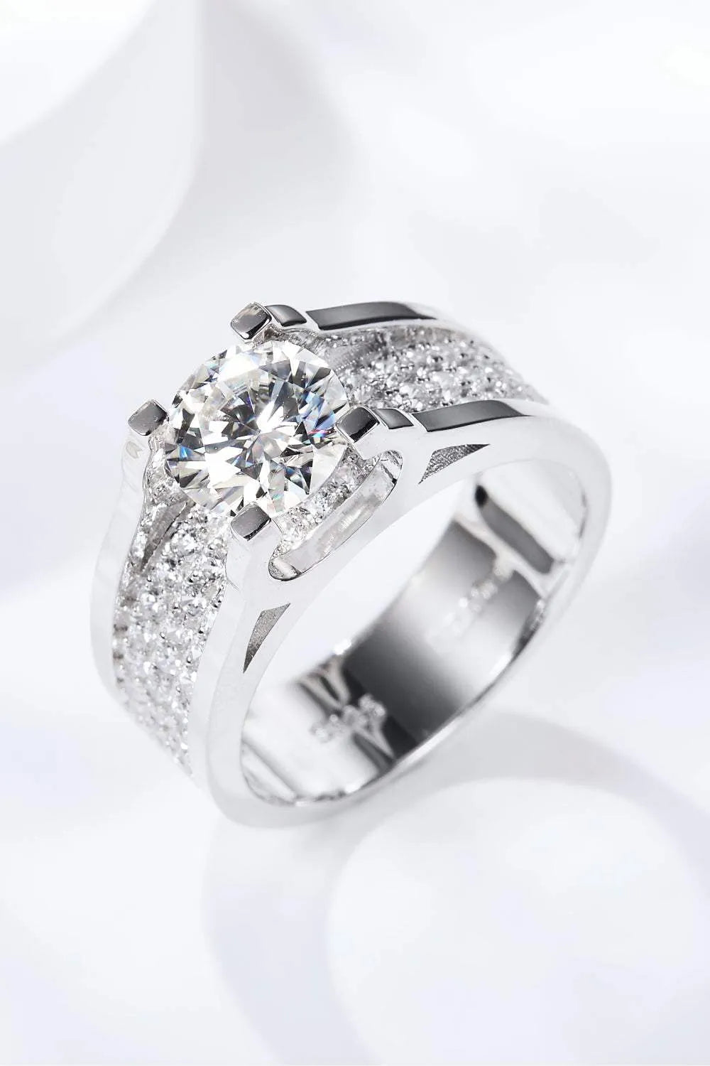 Made To Shine 1 Carat Moissanite Ring Silver Moissanite - Tophatter Daily Deals
