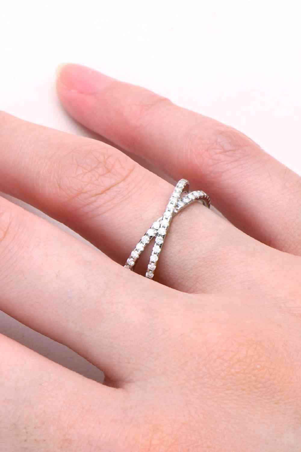 Moissanite 925 Sterling Silver Crisscross Ring Moissanite - Tophatter Daily Deals