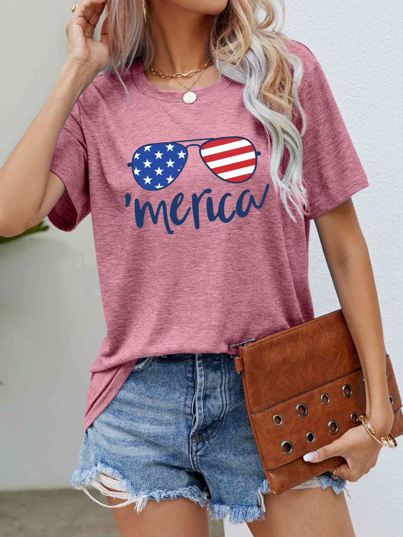 US Flag Glasses Graphic Tee Dusty Pink Women's T-Shirts - Tophatter Daily Deals