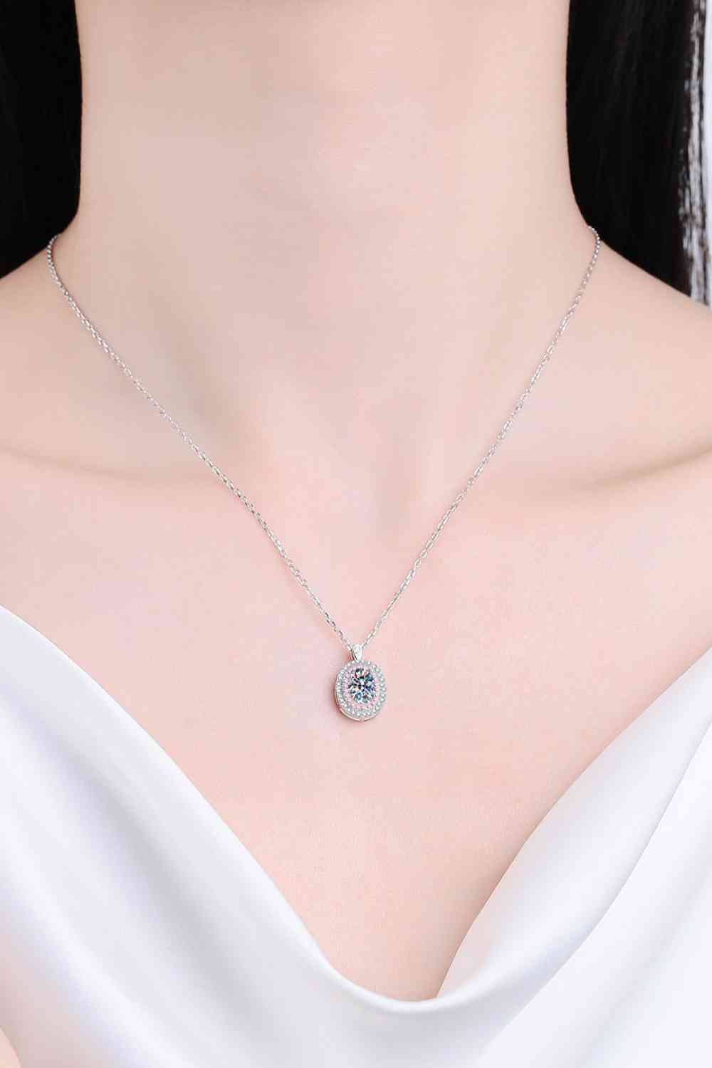 Adored 925 Sterling Silver Rhodium-Plated 1 Carat Moissanite Pendant Necklace Moissanite - Tophatter Daily Deals