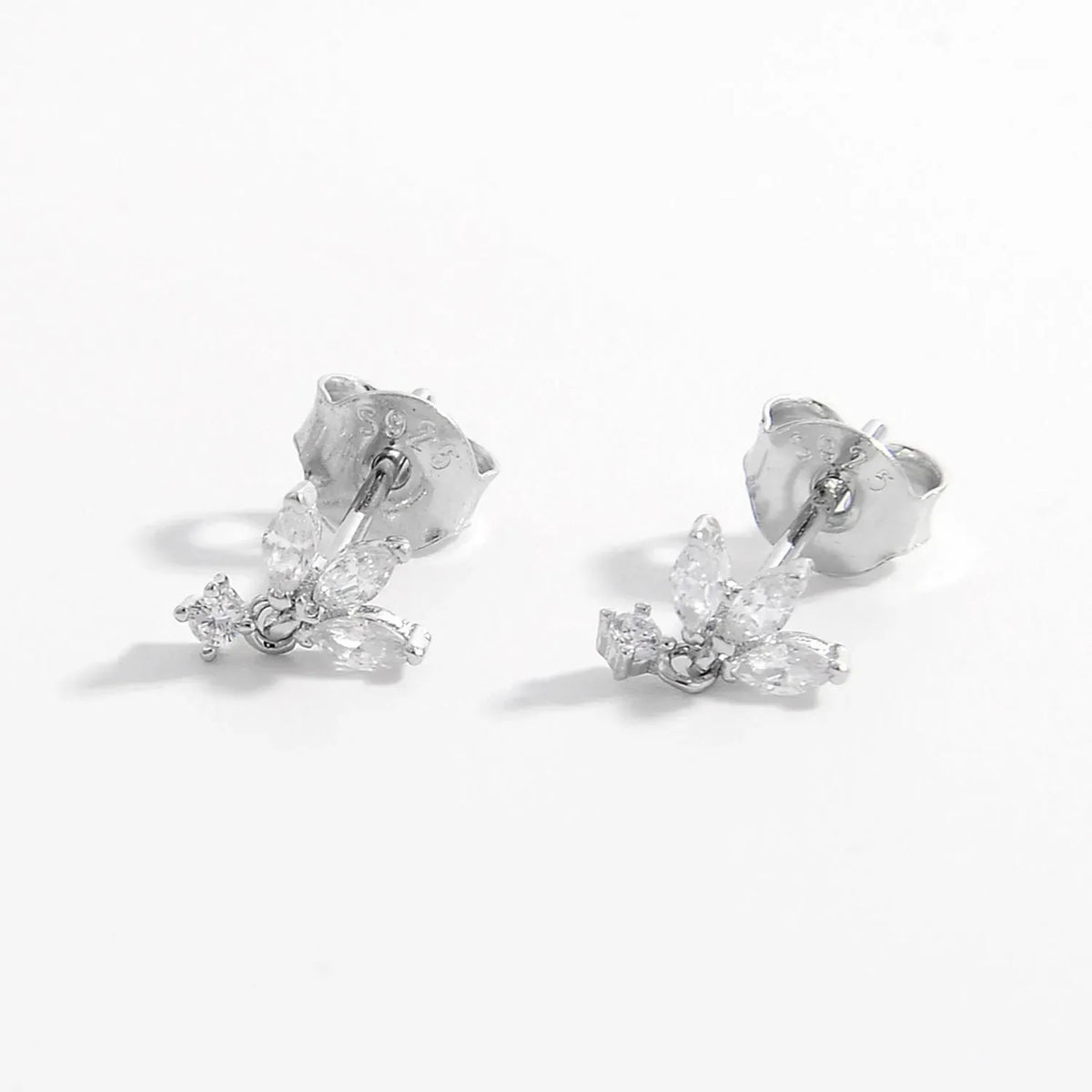 Inlaid Zircon 925 Sterling Silver Geometric Stud Earrings Earrings - Tophatter Daily Deals