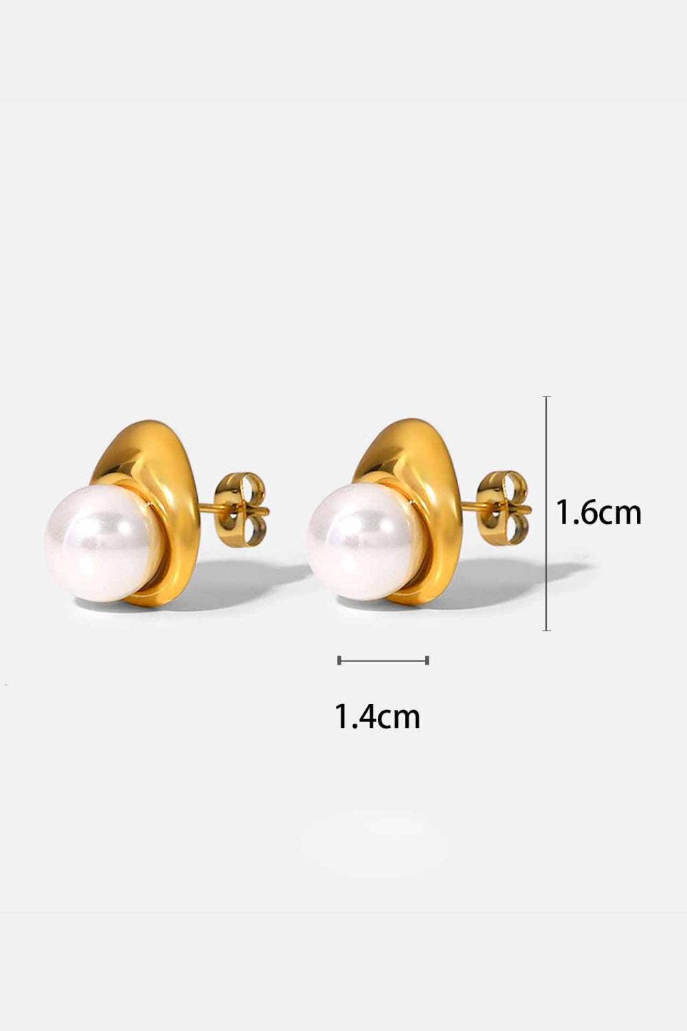 Lovelier Than Ever Pearl Stud Earrings Earrings - Tophatter Daily Deals