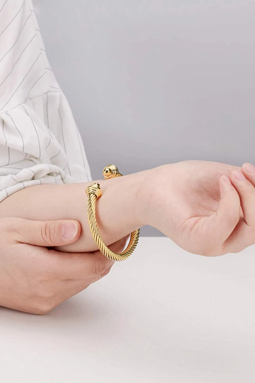 Stainless Steel Twisted Open Bracelet Bracelets - Tophatter Daily Deals