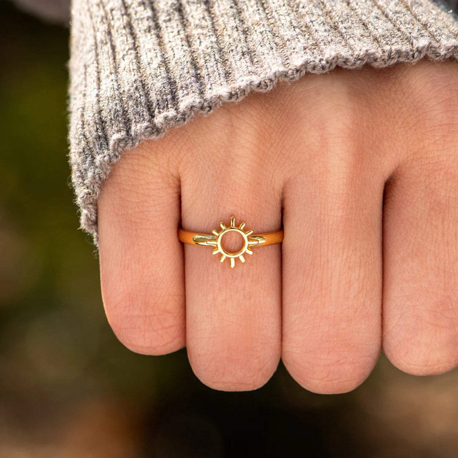 Sun Shape 18K Gold-Plated Ring Rings - Tophatter Daily Deals