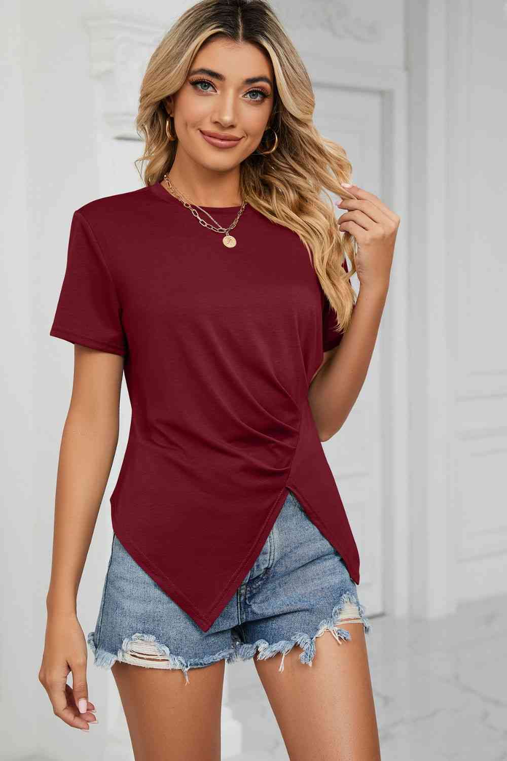 Ruched Hem Detail Crewneck T-Shirt Wine Women's T-Shirts - Tophatter Daily Deals