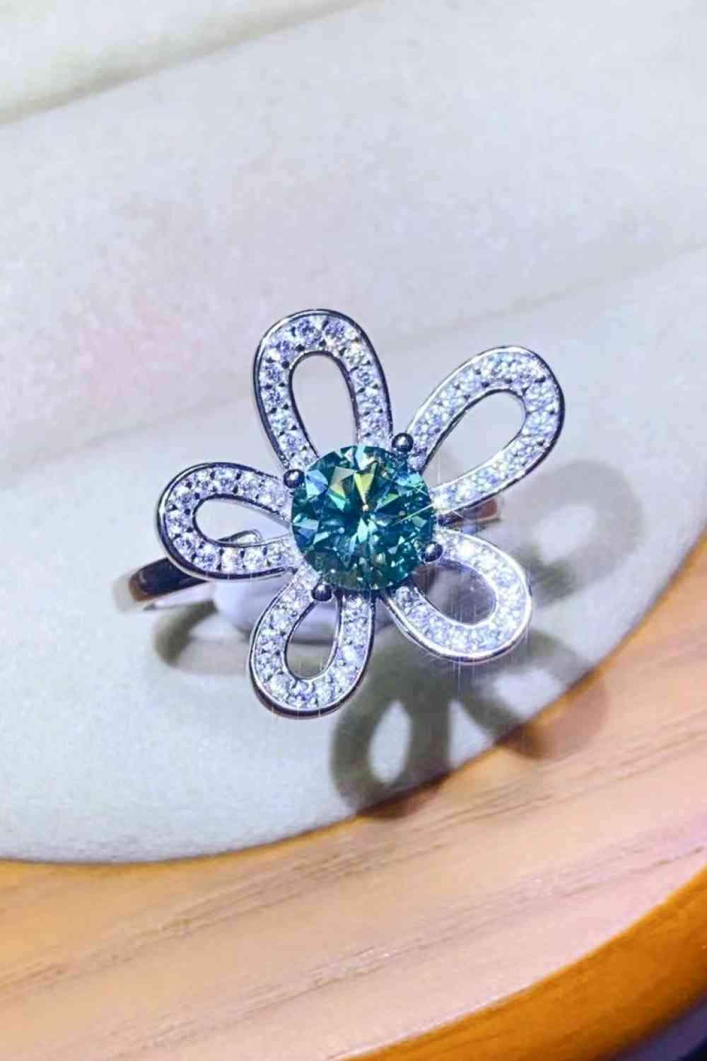 1 Carat Moissanite Flower Shape Open Ring Moissanite - Tophatter Daily Deals