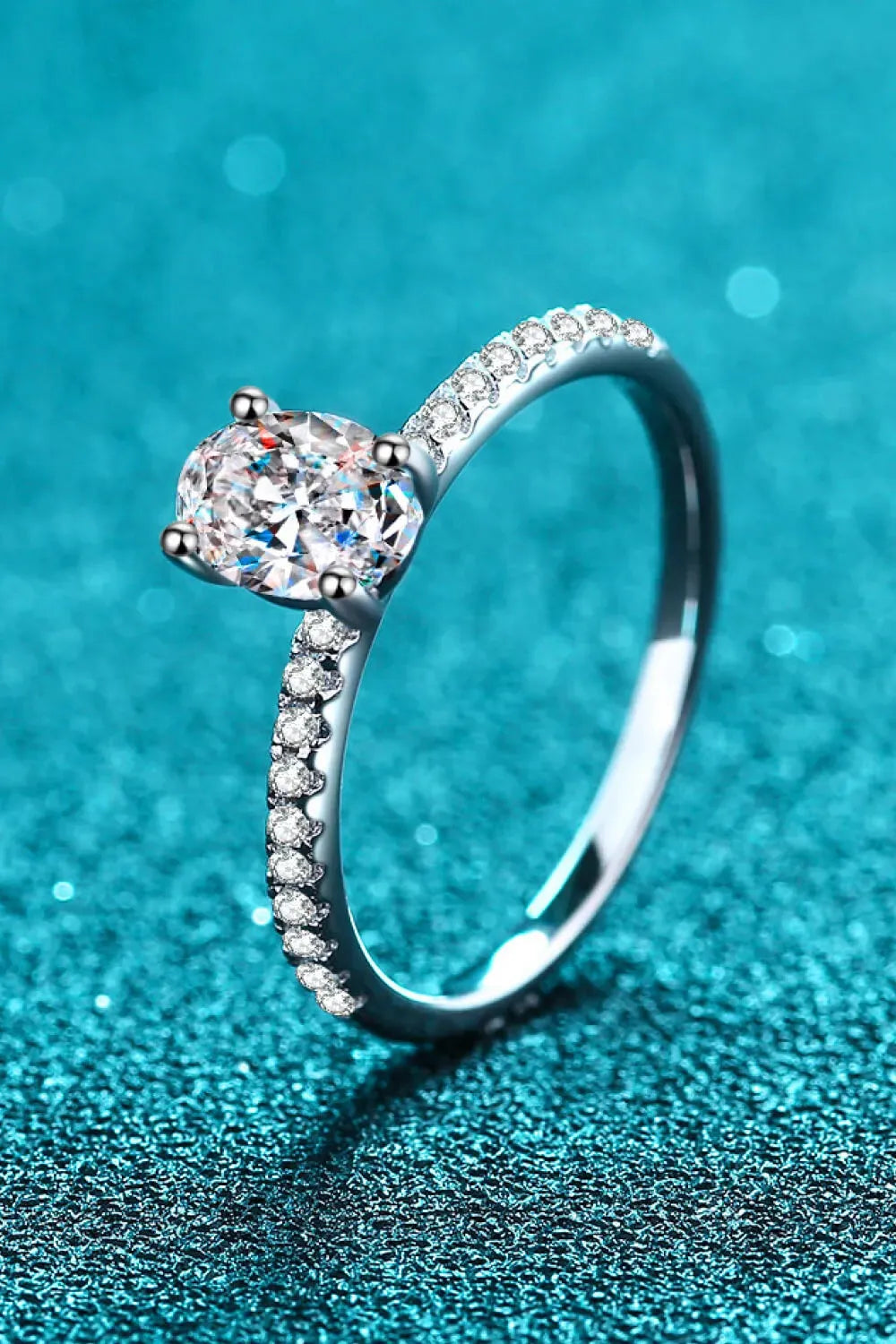 925 Sterling Silver Inlaid 1 Carat Moissanite Ring Moissanite - Tophatter Daily Deals