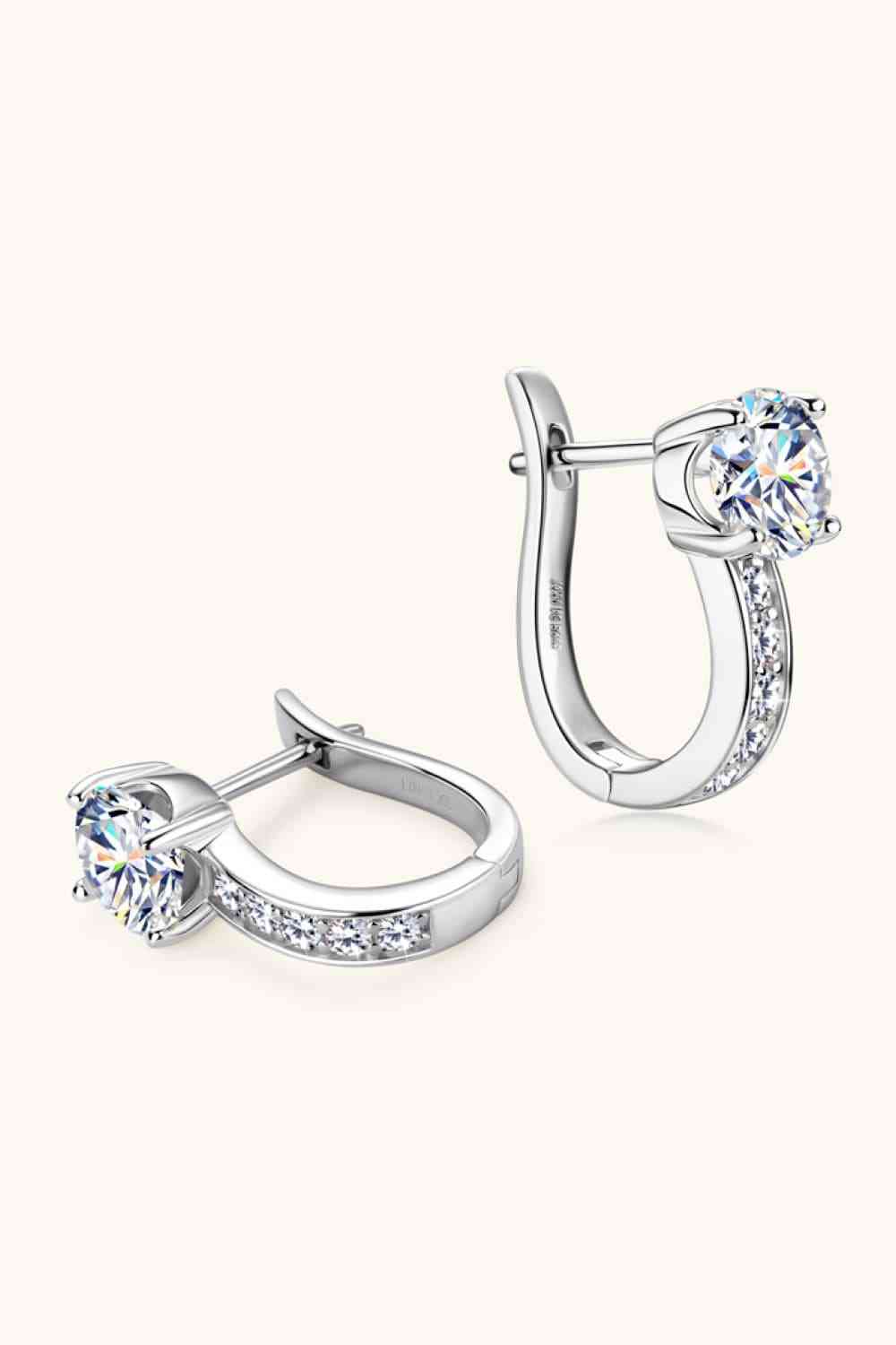 2 Carat Moissanite 925 Sterling Silver Earrings - Shop Tophatter Deals, Electronics, Fashion, Jewelry, Health, Beauty, Home Decor, Free Shipping