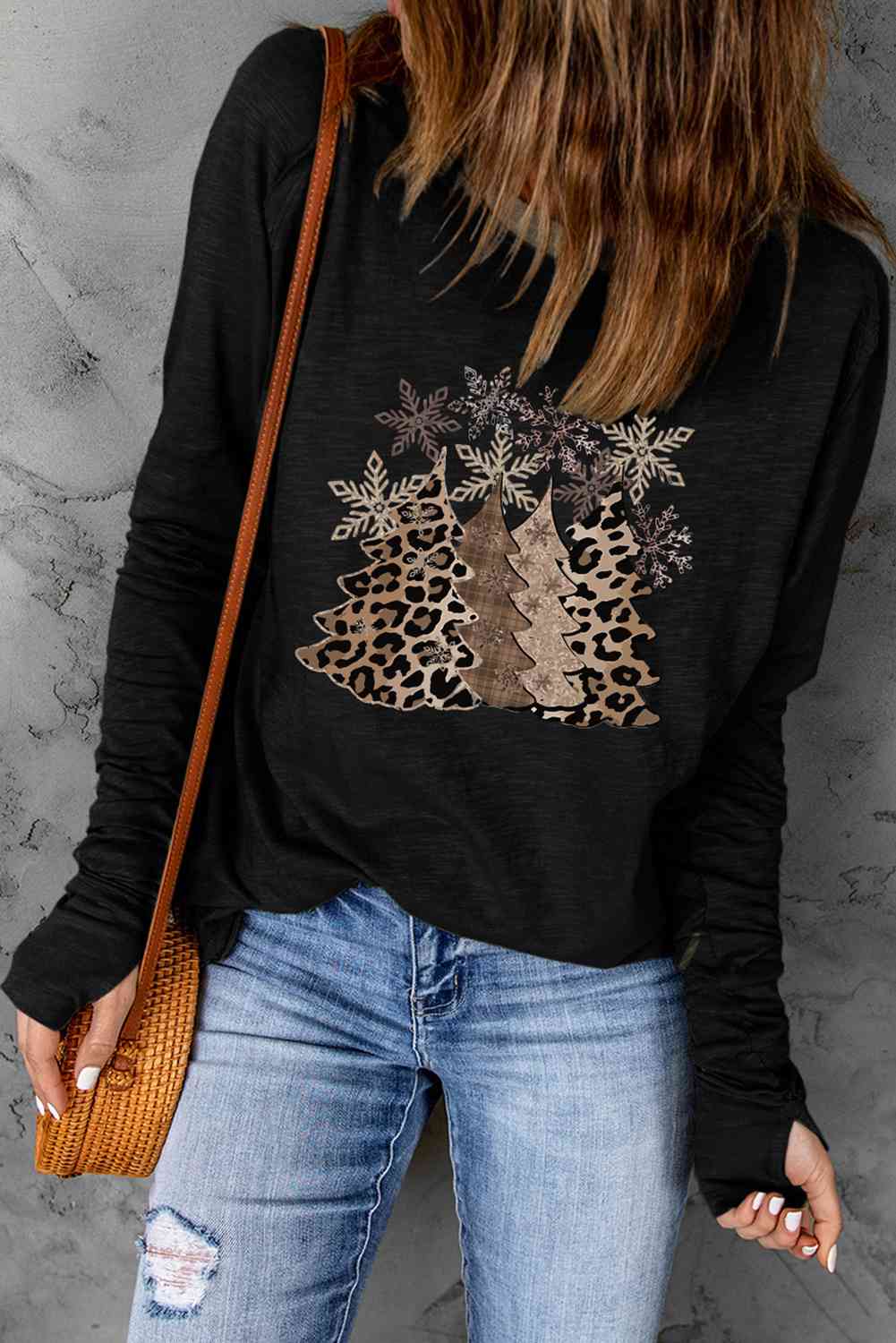 Christmas Tree Graphic Long Sleeve T-Shirt Women's T-Shirts - Tophatter Daily Deals