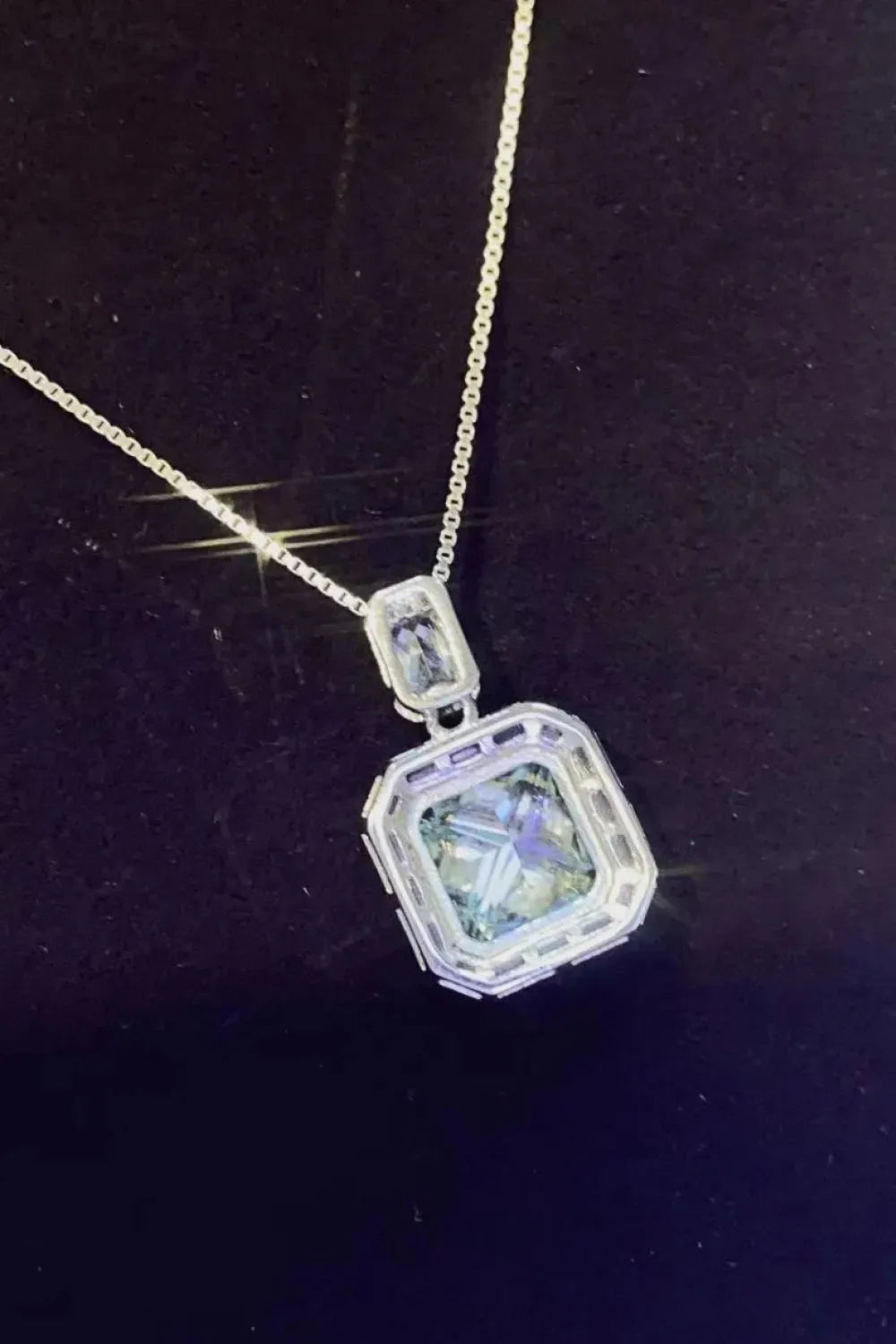 2 Carat Moissanite Square Pendant Necklace Moissanite - Tophatter Daily Deals