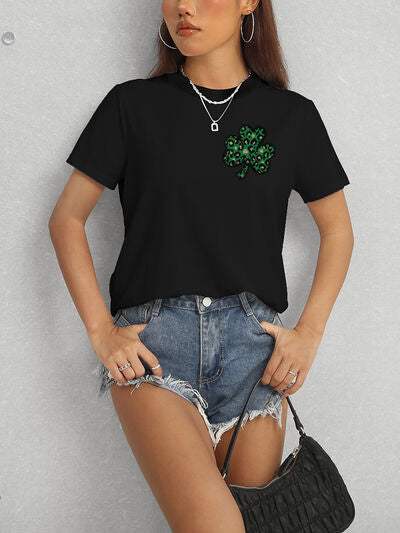 Lucky Clover Round Neck Short Sleeve T-Shirt Women's T-Shirts - Tophatter Daily Deals