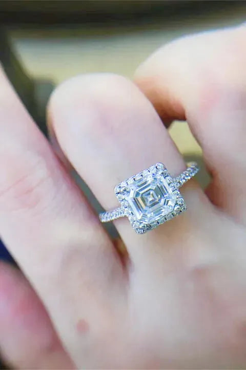 2 Carat Moissanite 925 Sterling Silver Ring Moissanite - Tophatter Daily Deals