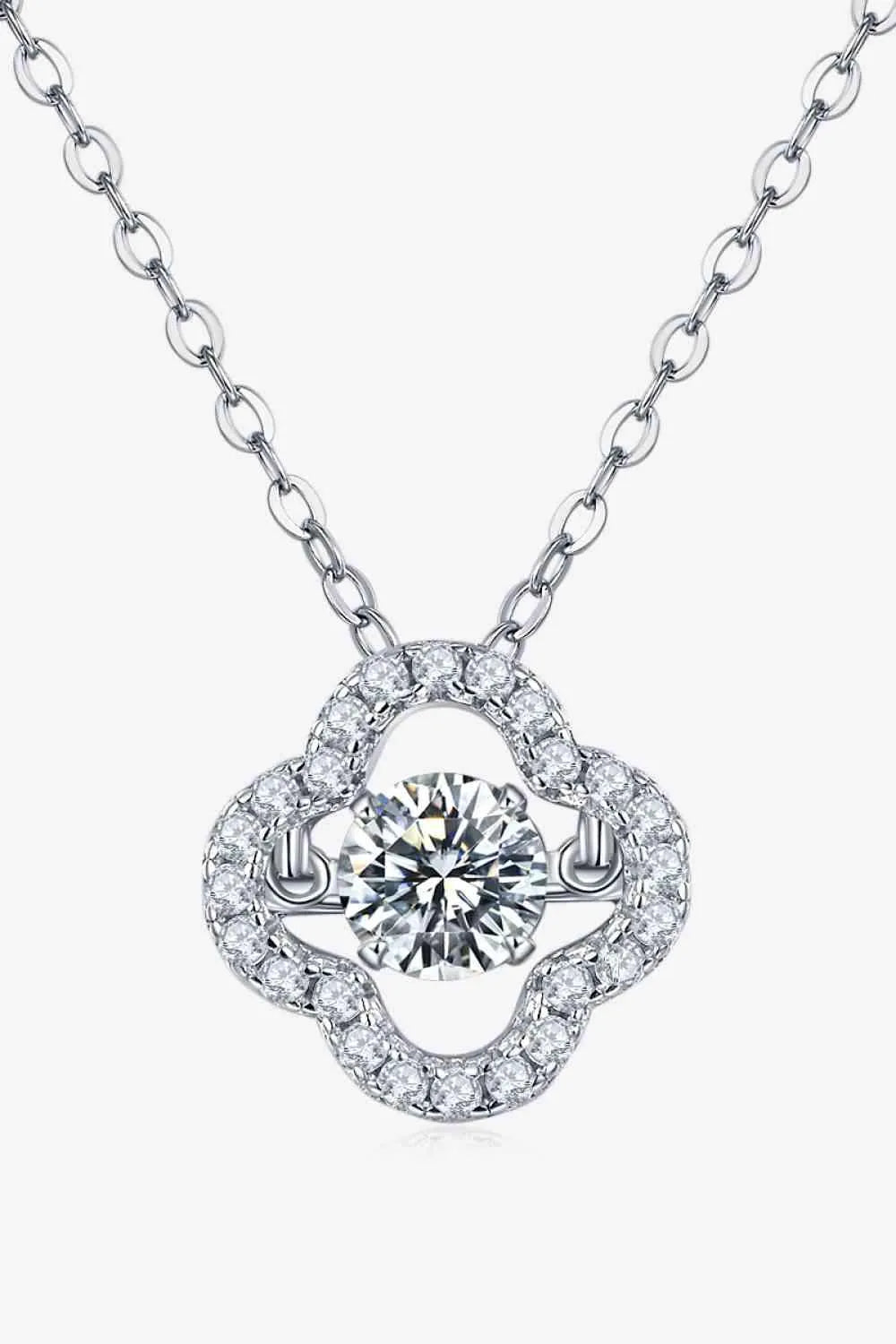 Moissanite Four Leaf Clover Pendant Necklace Moissanite - Tophatter Daily Deals