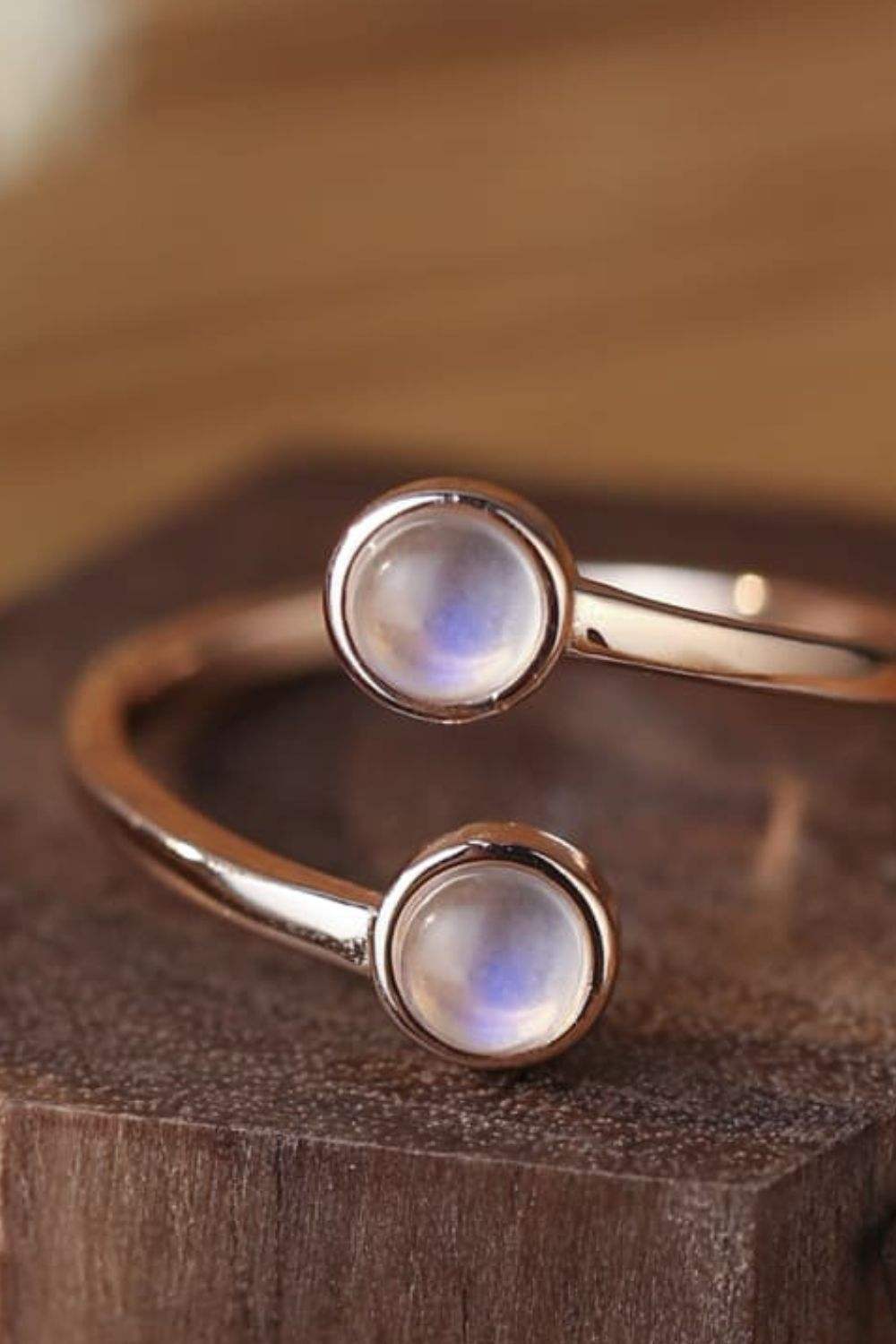 High Quality Natural Moonstone 925 Sterling Silver Toi Et Moi Ring Moonstone - Tophatter Daily Deals