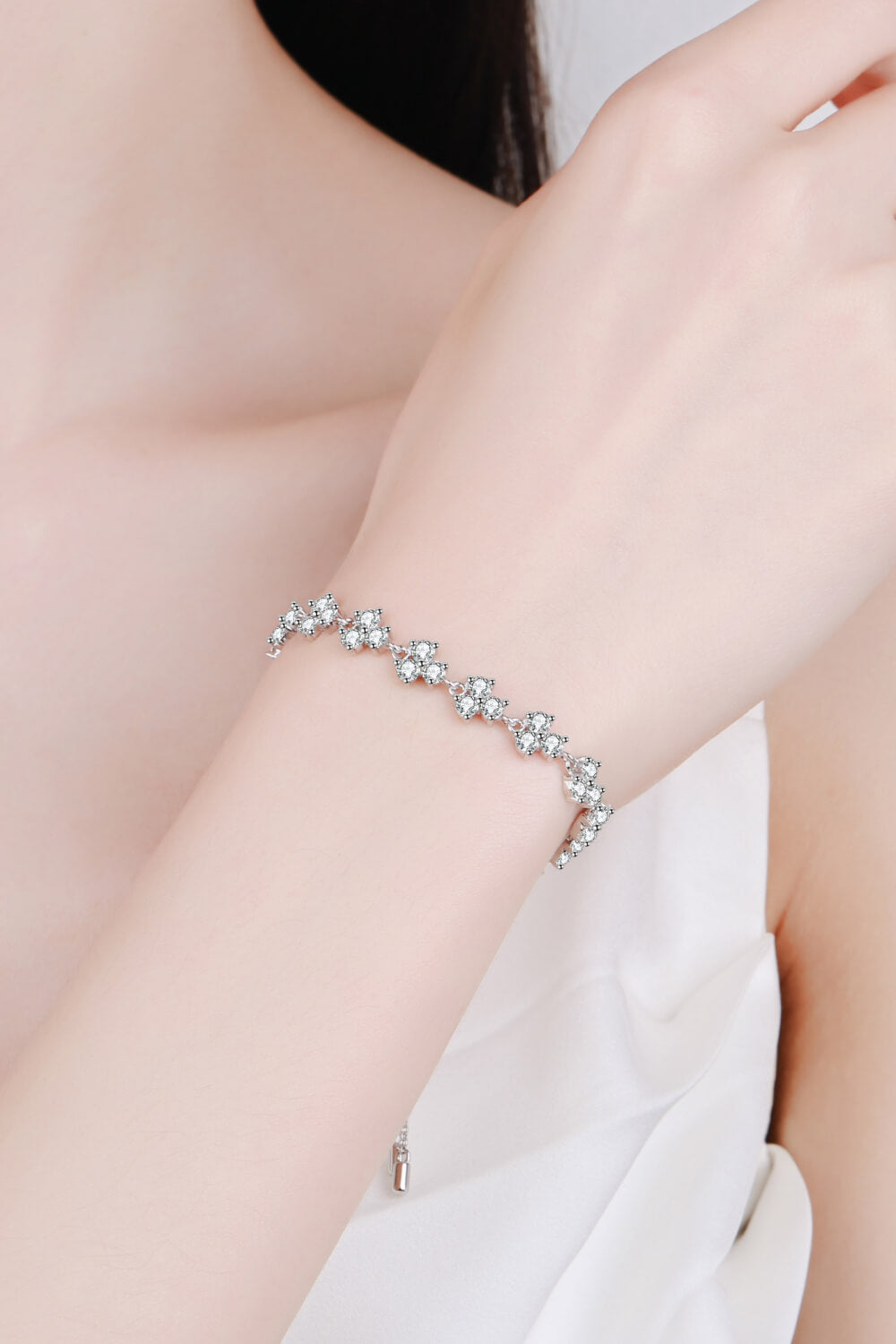 Adjustable Moissanite Bracelet Silver One Size Moissanite - Tophatter Daily Deals