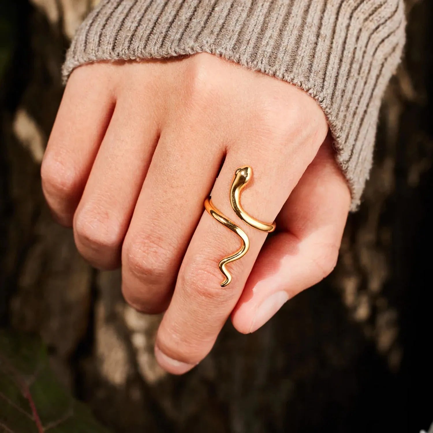 Snake Shape 18K Gold-Plated Bypass Ring Rings - Tophatter Daily Deals