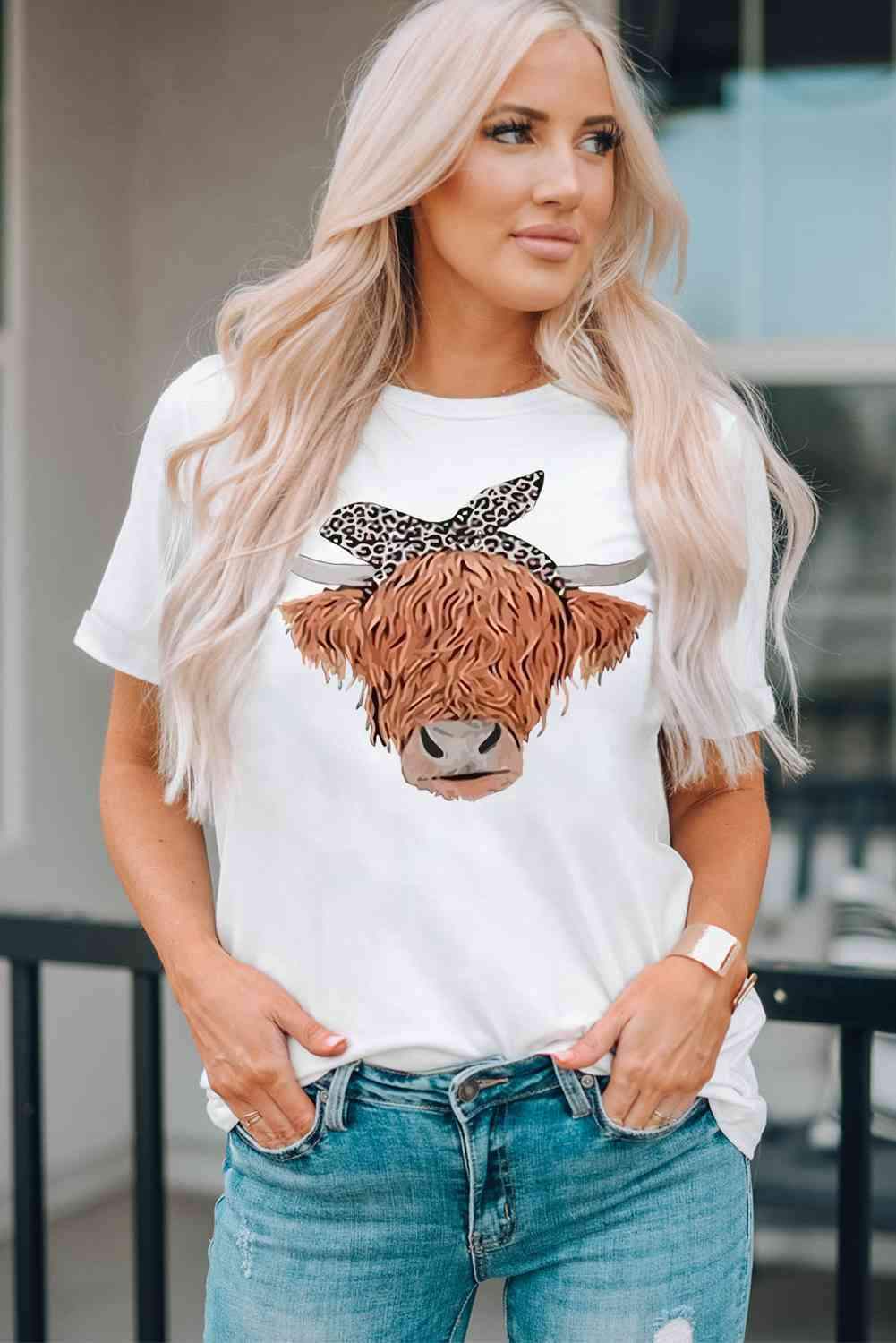 Animal Graphic Round Neck T-Shirt Women's T-Shirts - Tophatter Daily Deals