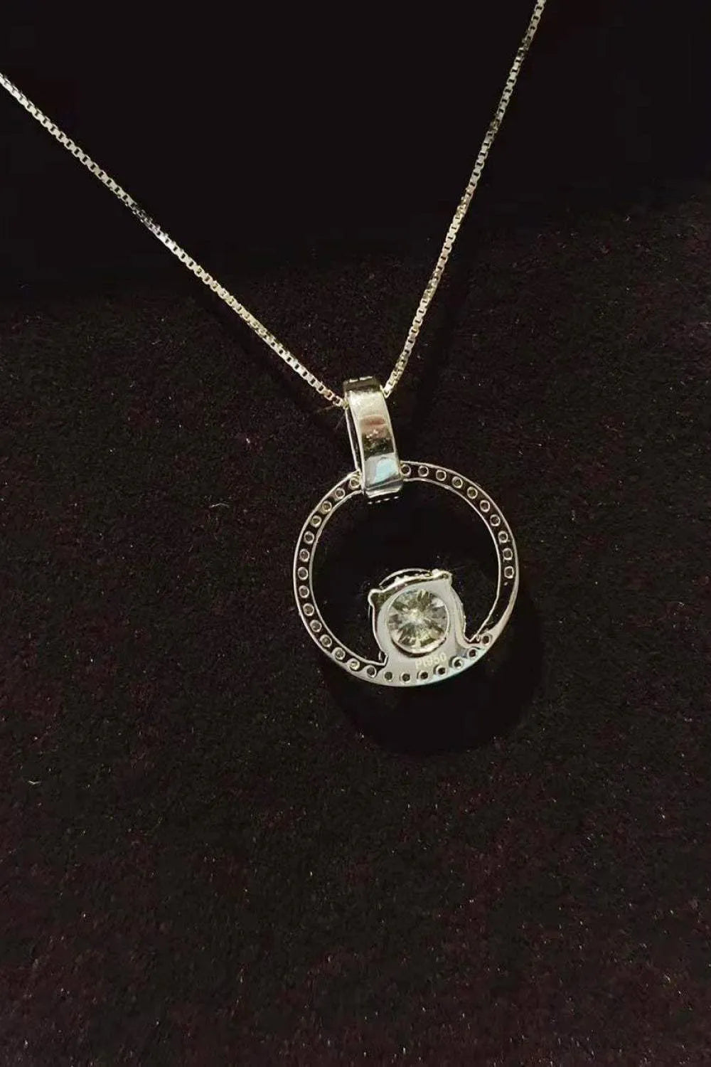 1 Carat Moissanite 925 Sterling Silver Necklace Moissanite - Tophatter Daily Deals