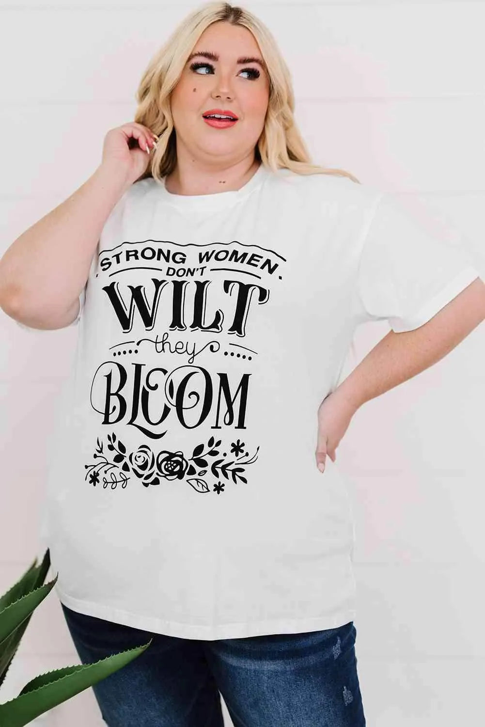 Plus Size Graphic Round Neck T-Shirt Women's T-Shirts - Tophatter Daily Deals