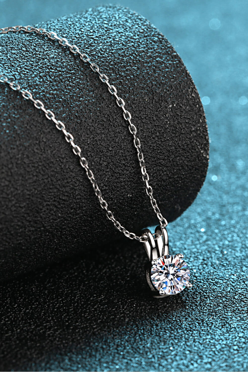 925 Sterling Silver Moissanite Necklace Moissanite - Tophatter Daily Deals