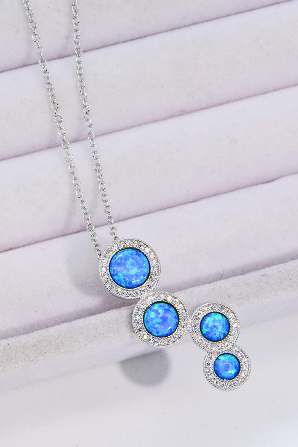 Opal Round Pendant Chain-Link Necklace Opal - Tophatter Daily Deals