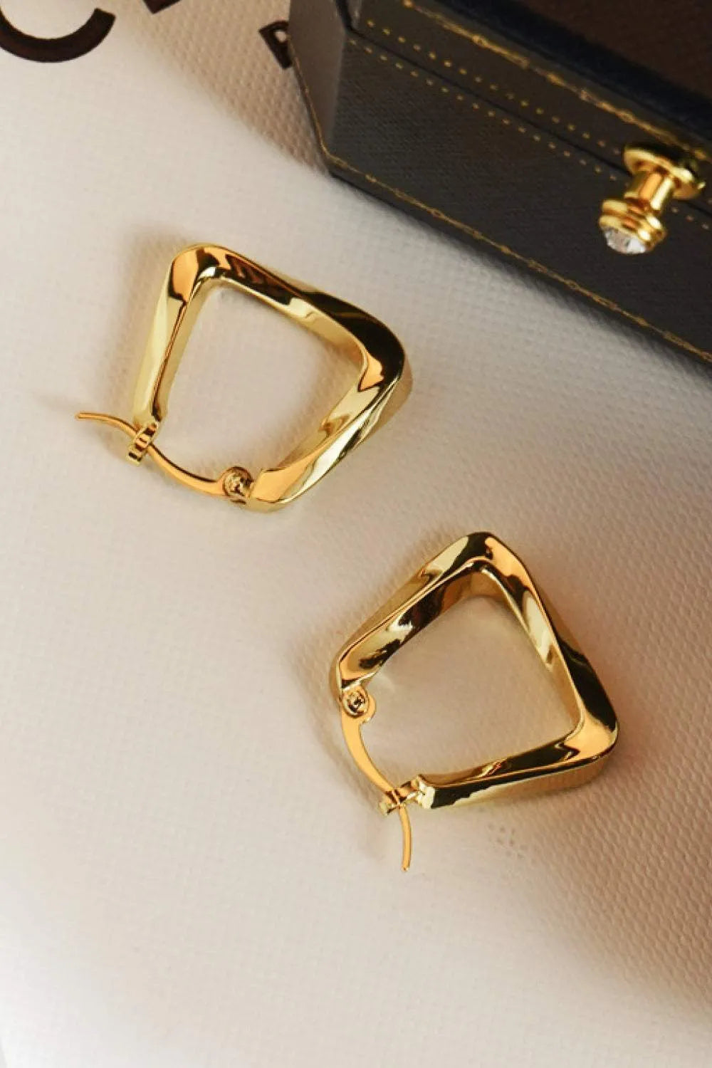 18K Gold Plated Irregular Geometric Earrings Earrings - Tophatter Daily Deals