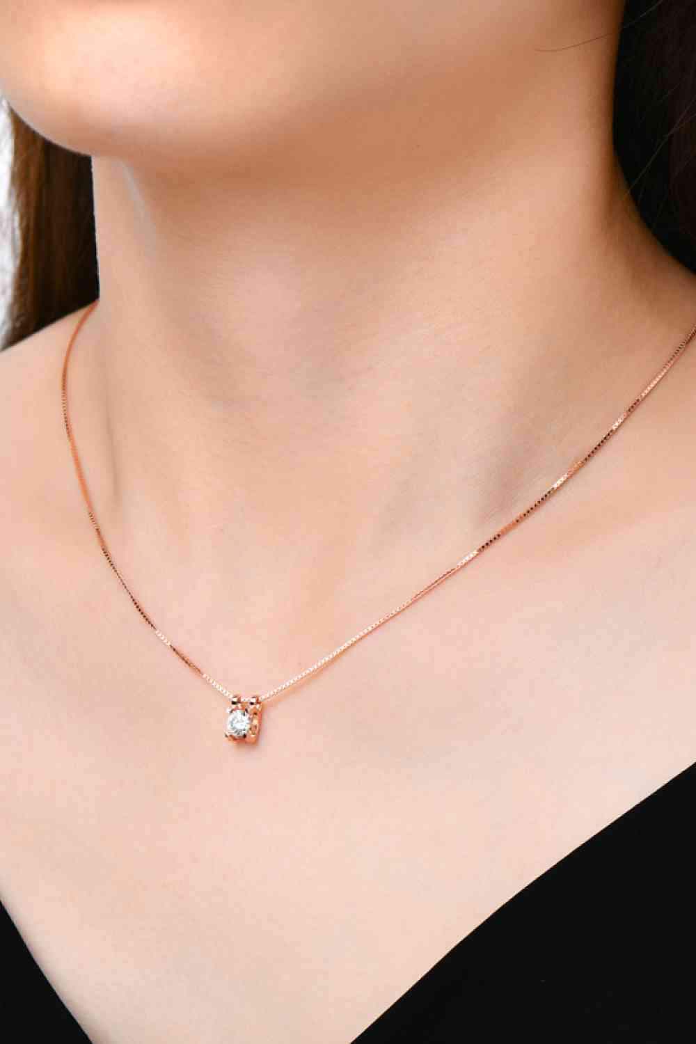 Moissanite 925 Sterling Silver Necklace Moissanite - Tophatter Daily Deals