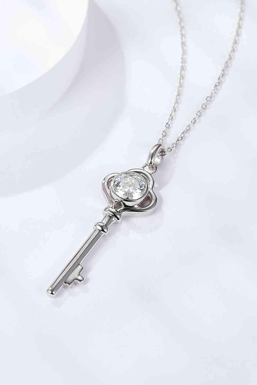 925 Sterling Silver 1 Carat Moissanite Key Pendant Necklace Moissanite - Tophatter Daily Deals