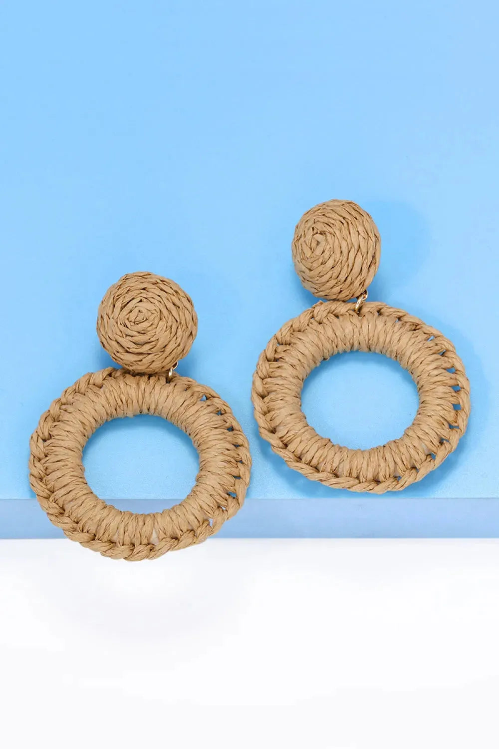 Round Shape Raffia Grass Dangle Earrings Earrings - Tophatter Daily Deals