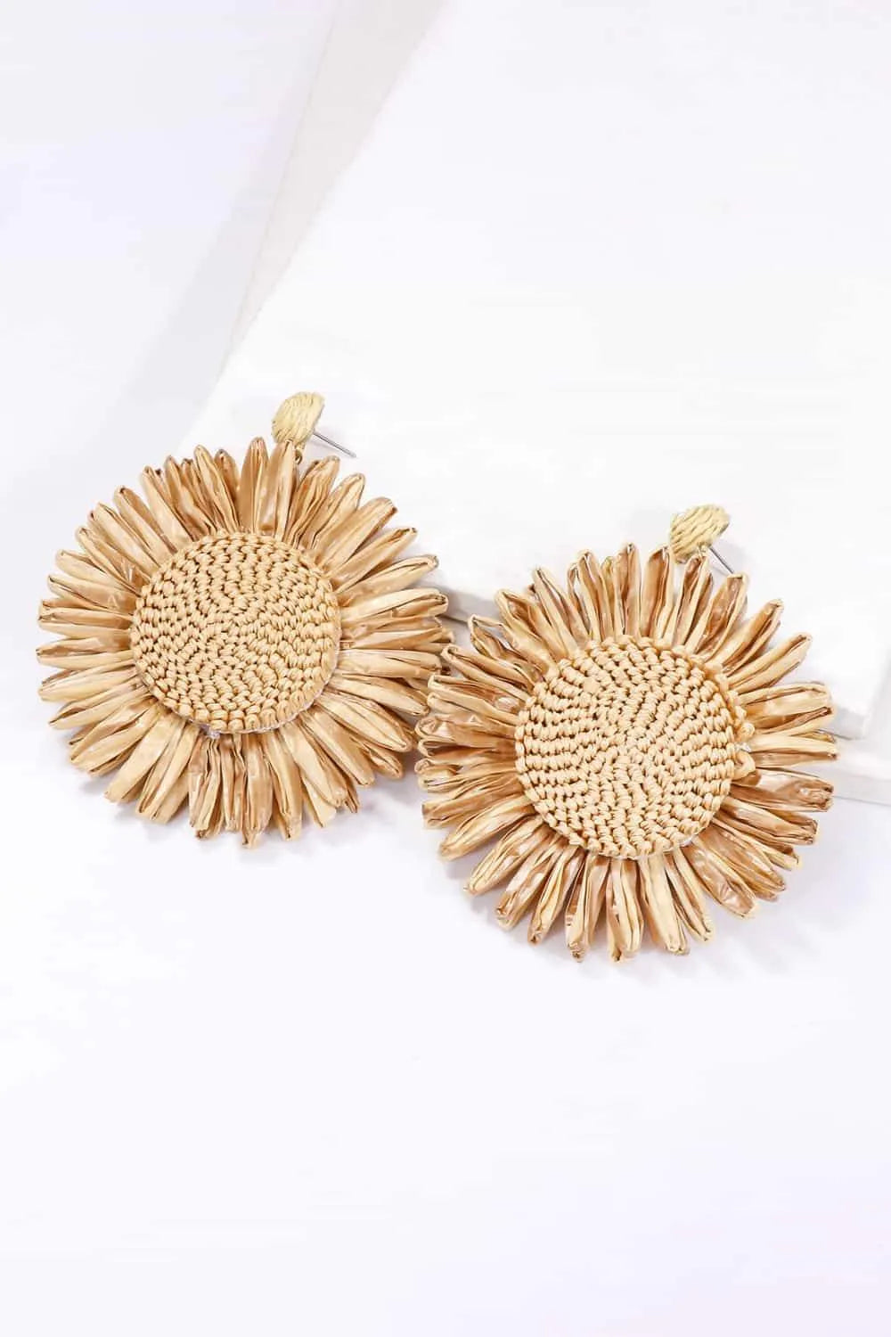 Flower Shape Dangle Earrings Earrings - Tophatter Daily Deals