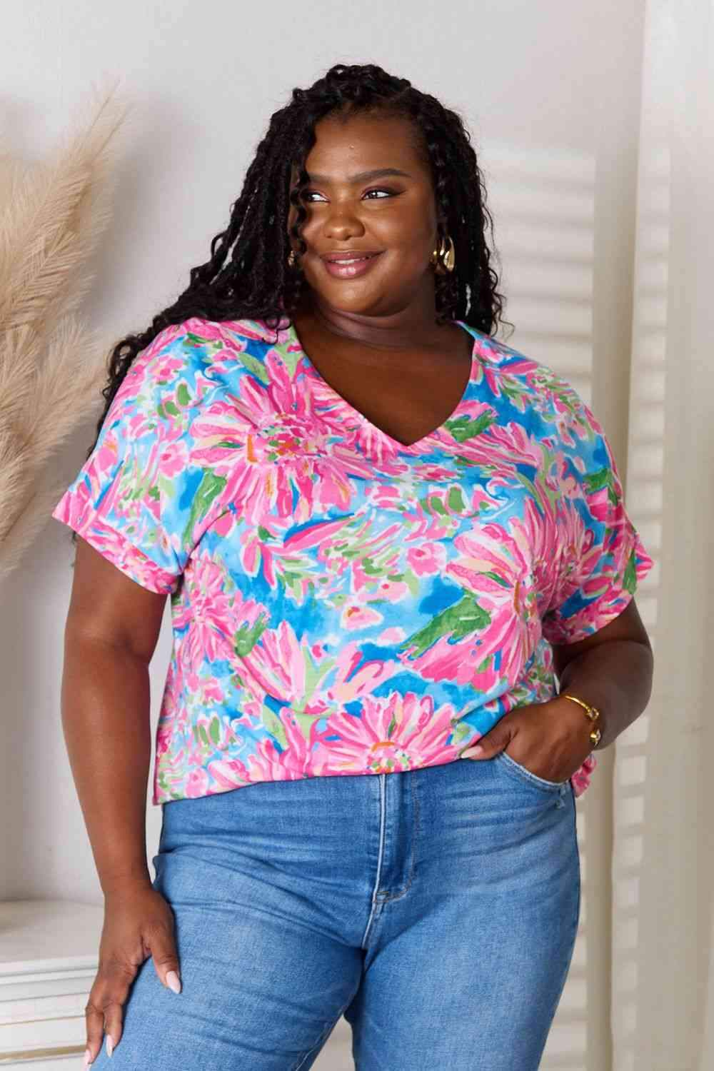 Double Take Floral V-Neck Short Sleeve Blouse Fuchsia Pink Women's T-Shirts - Tophatter Daily Deals