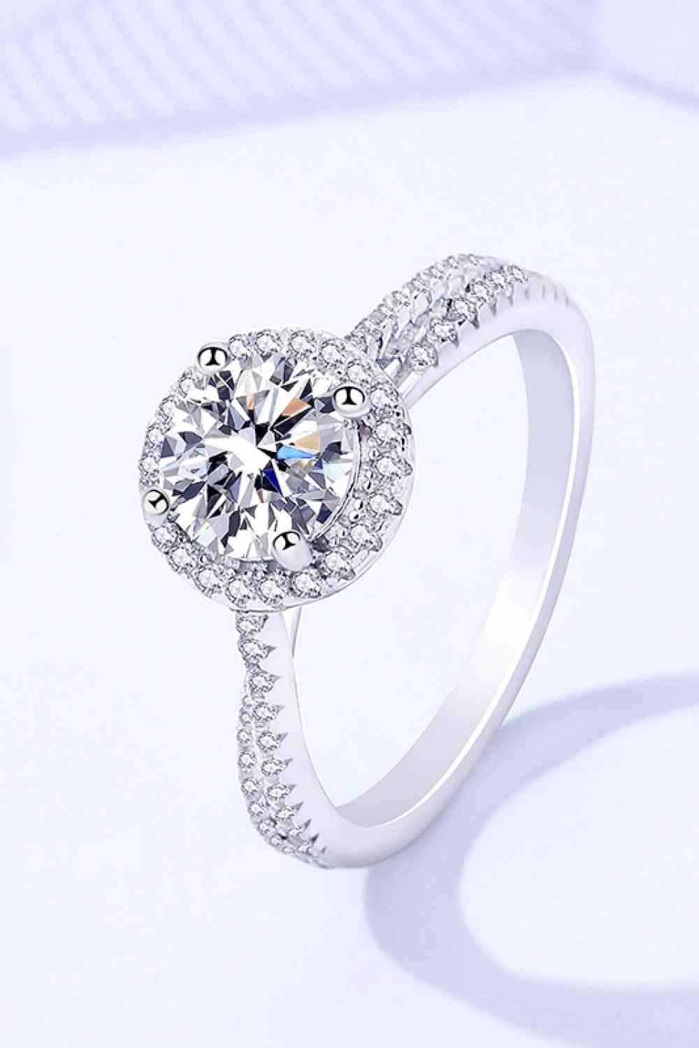 1 Carat Moissanite Round Shape Ring Silver Moissanite - Tophatter Daily Deals