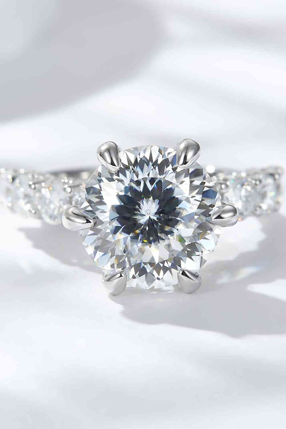 5 Carat Moissanite Side Stone Ring Moissanite - Tophatter Daily Deals