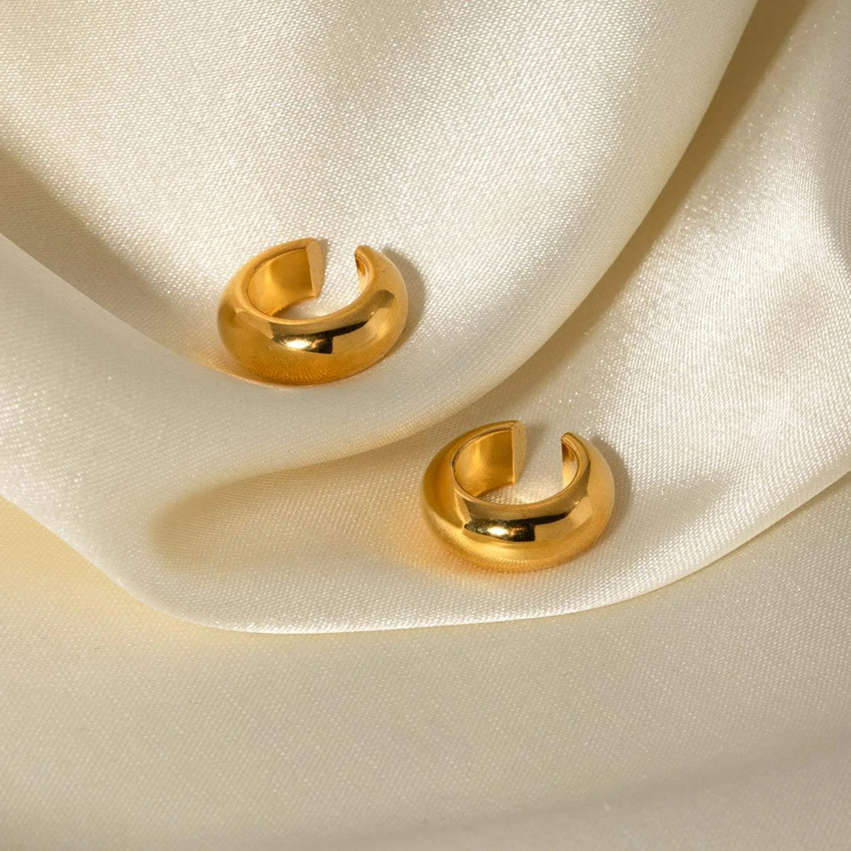 Stainless Steel Letter C Shape Clip On Earrings Earrings - Tophatter Daily Deals