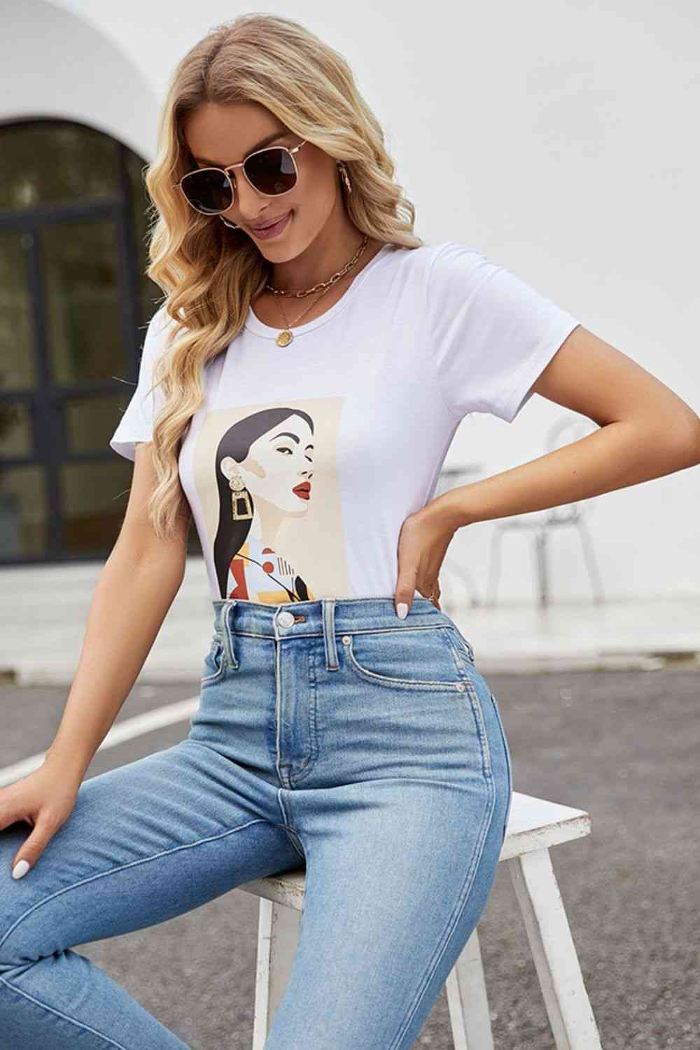 Round Neck Short Sleeve Graphic Tee Women's T-Shirts - Tophatter Daily Deals