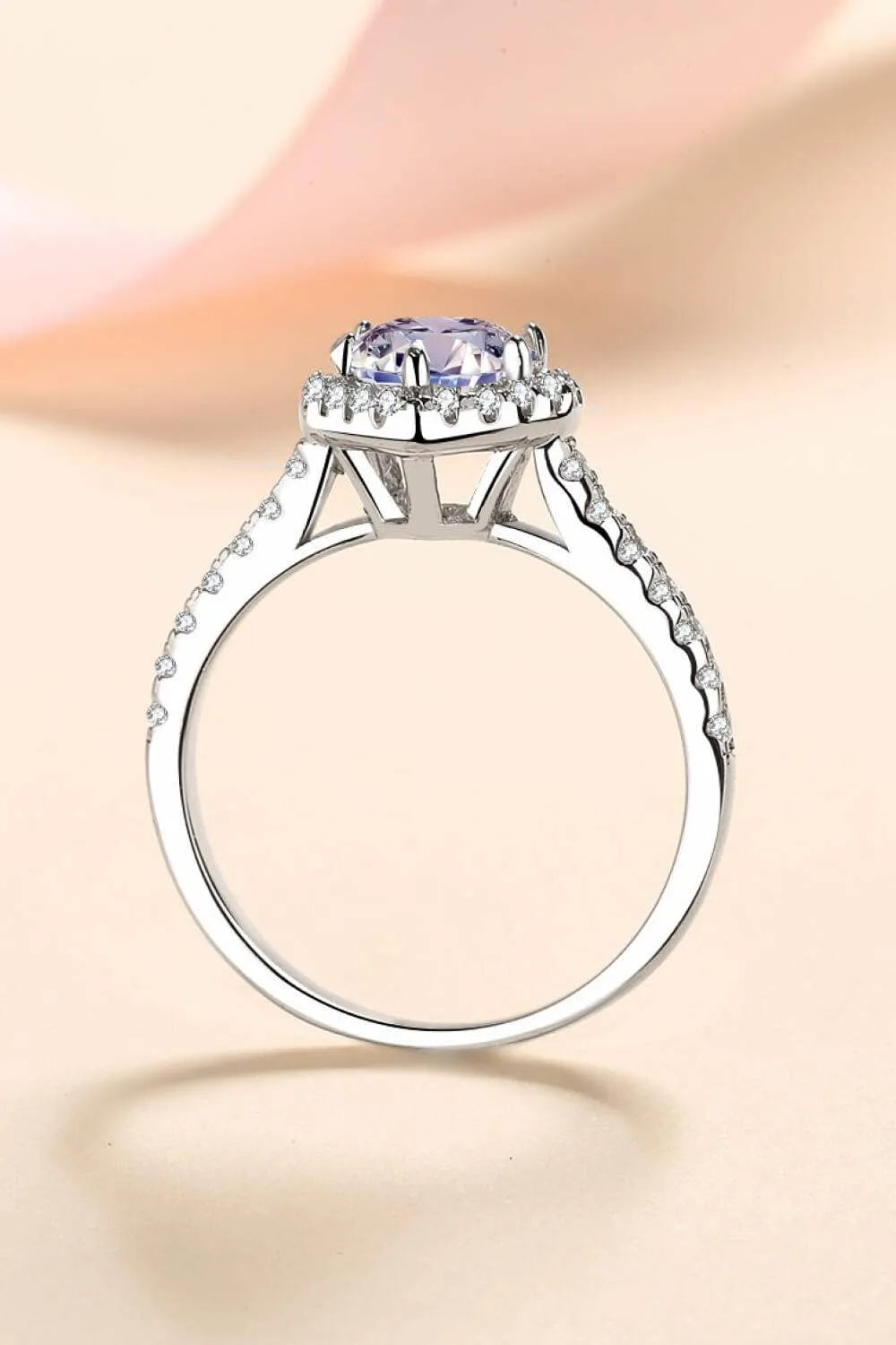1 Carat Moissanite Heart-Shaped Ring Moissanite - Tophatter Daily Deals