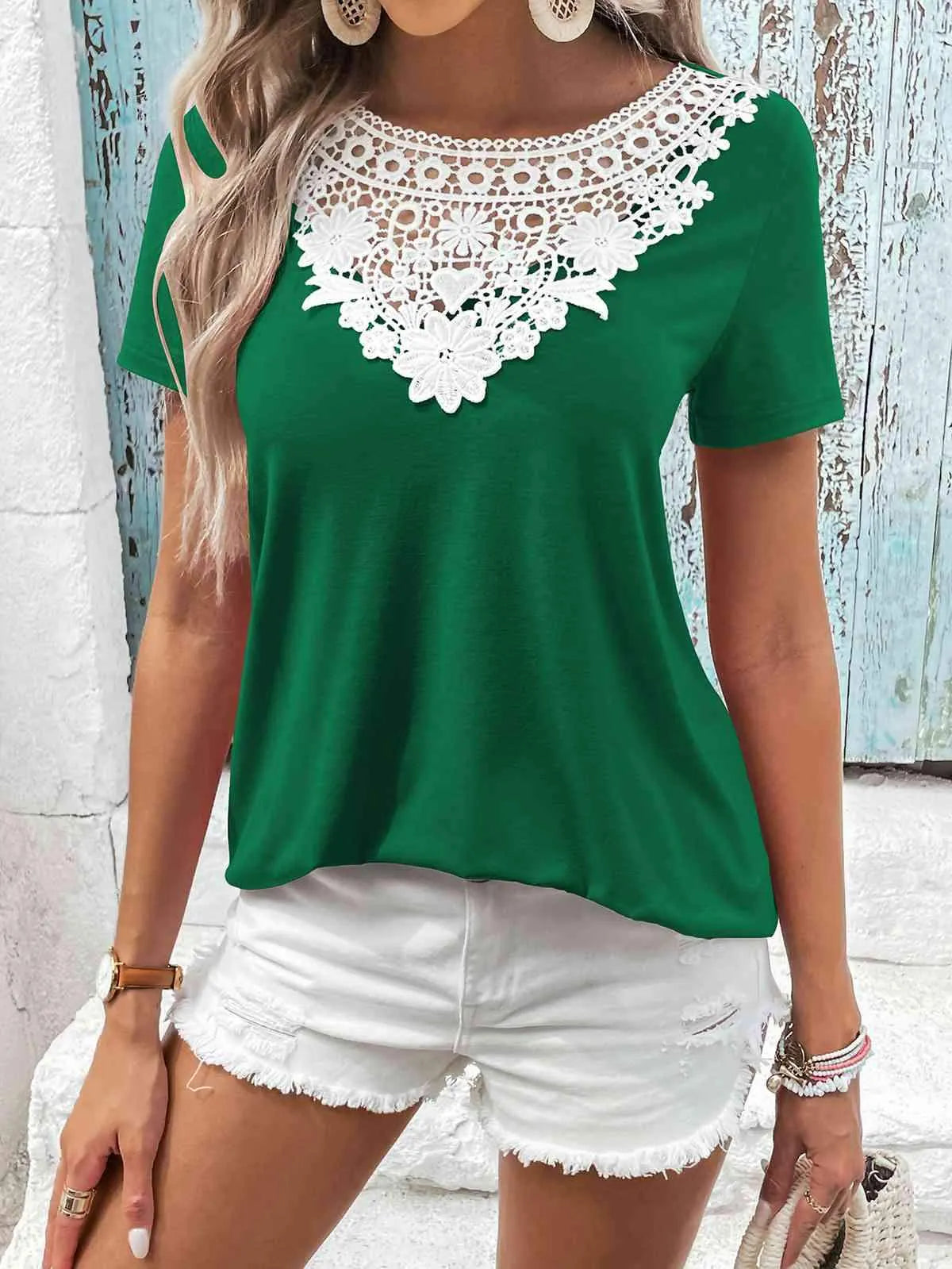 Spliced Lace Contrast Short Sleeve Top Blouses - Tophatter Daily Deals