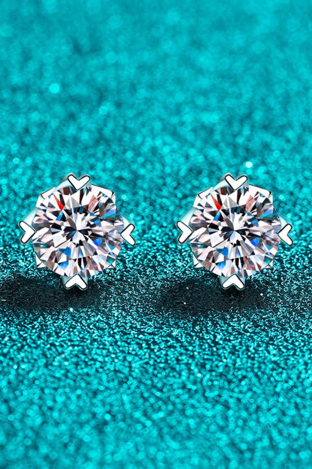 925 Sterling Silver 4 Carat Moissanite Stud Earrings Moissanite - Tophatter Daily Deals