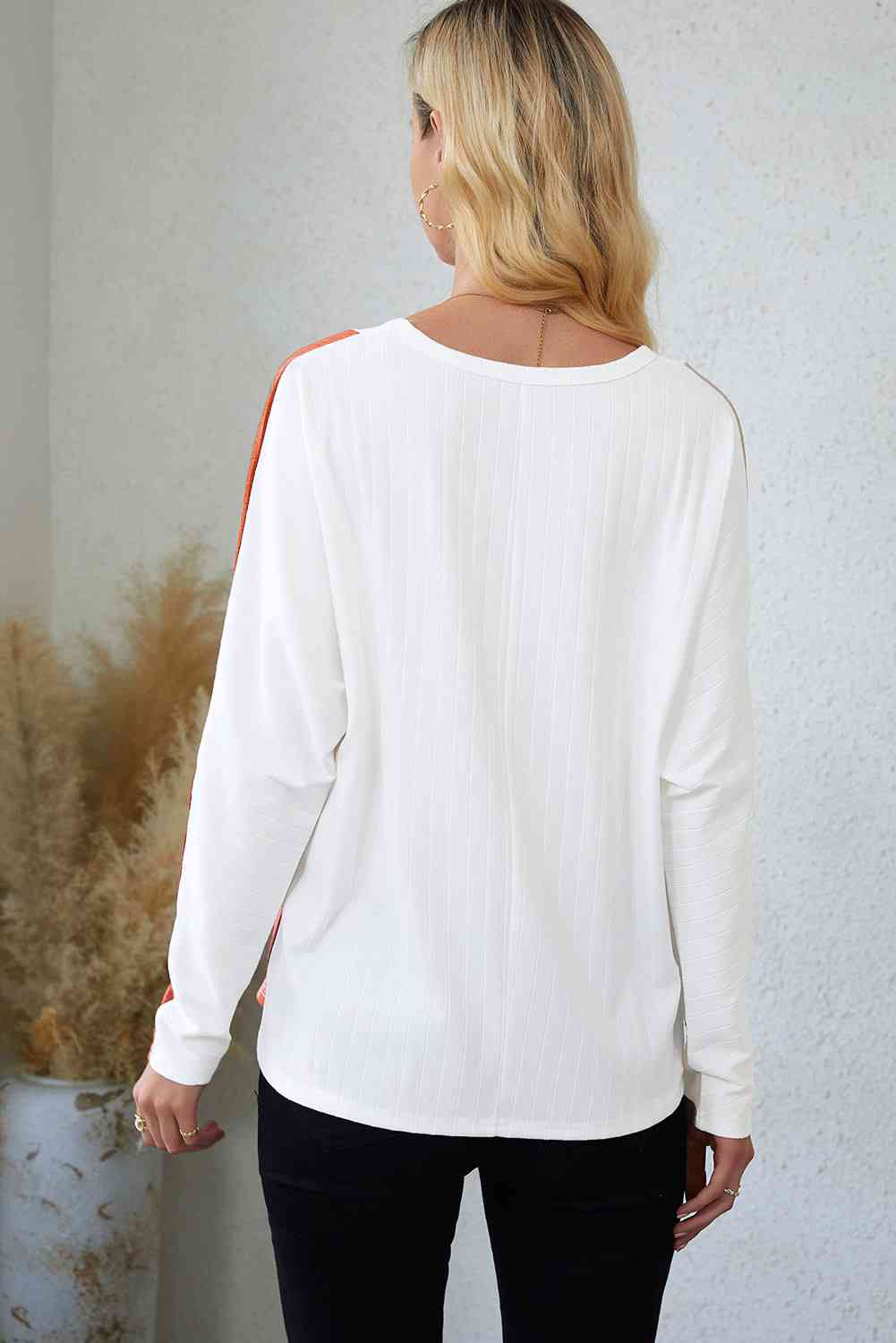 Color Block Long Sleeve T-Shirt Women's T-Shirts - Tophatter Daily Deals