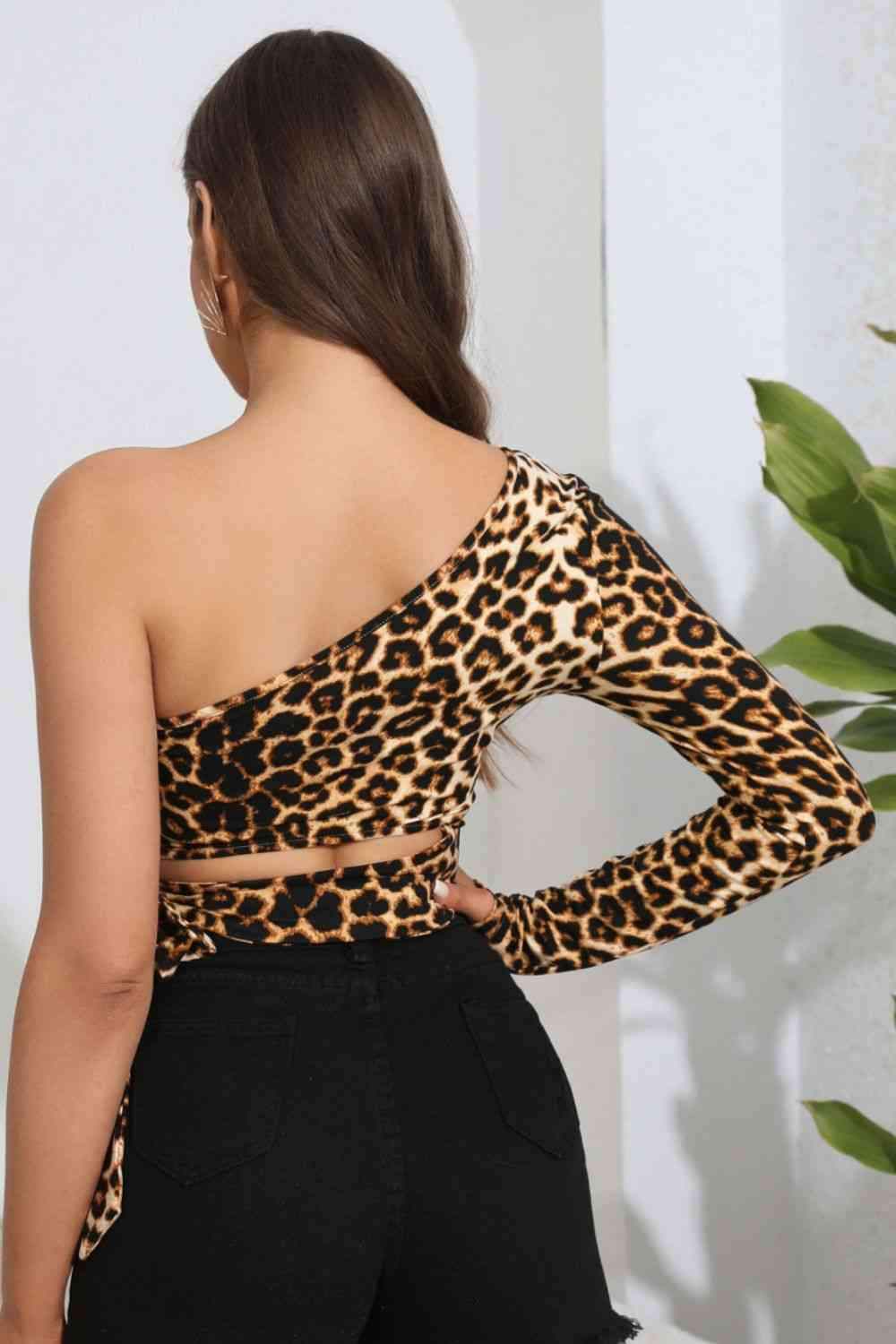 Leopard Cutout One-Shoulder Cropped Top Blouses - Tophatter Daily Deals