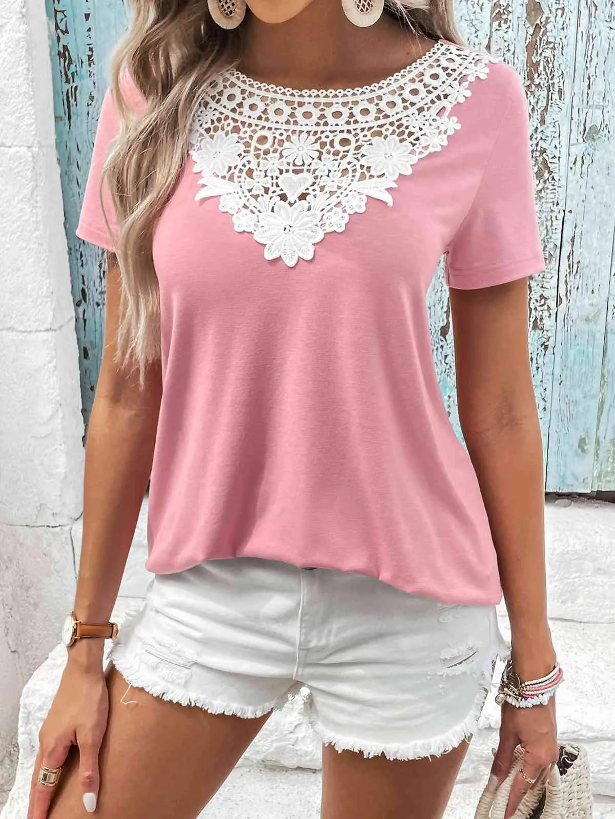Spliced Lace Contrast Short Sleeve Top Blouses - Tophatter Daily Deals