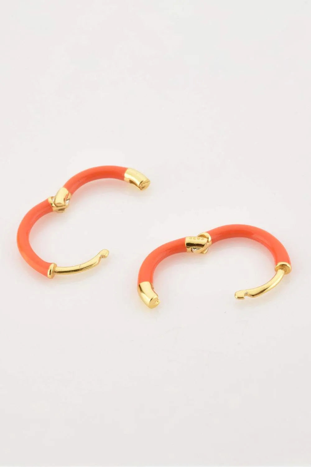 925 Sterling Silver Huggie Earrings Earrings - Tophatter Daily Deals