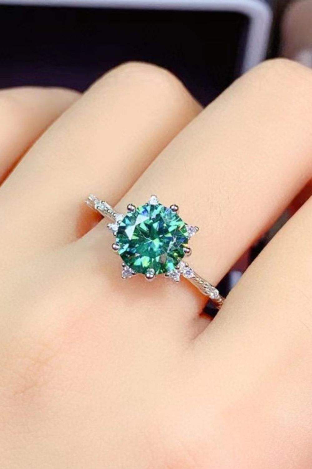 All Eyes On Me 1 Carat Moissanite Platinum-Plated Ring Green Moissanite - Tophatter Daily Deals