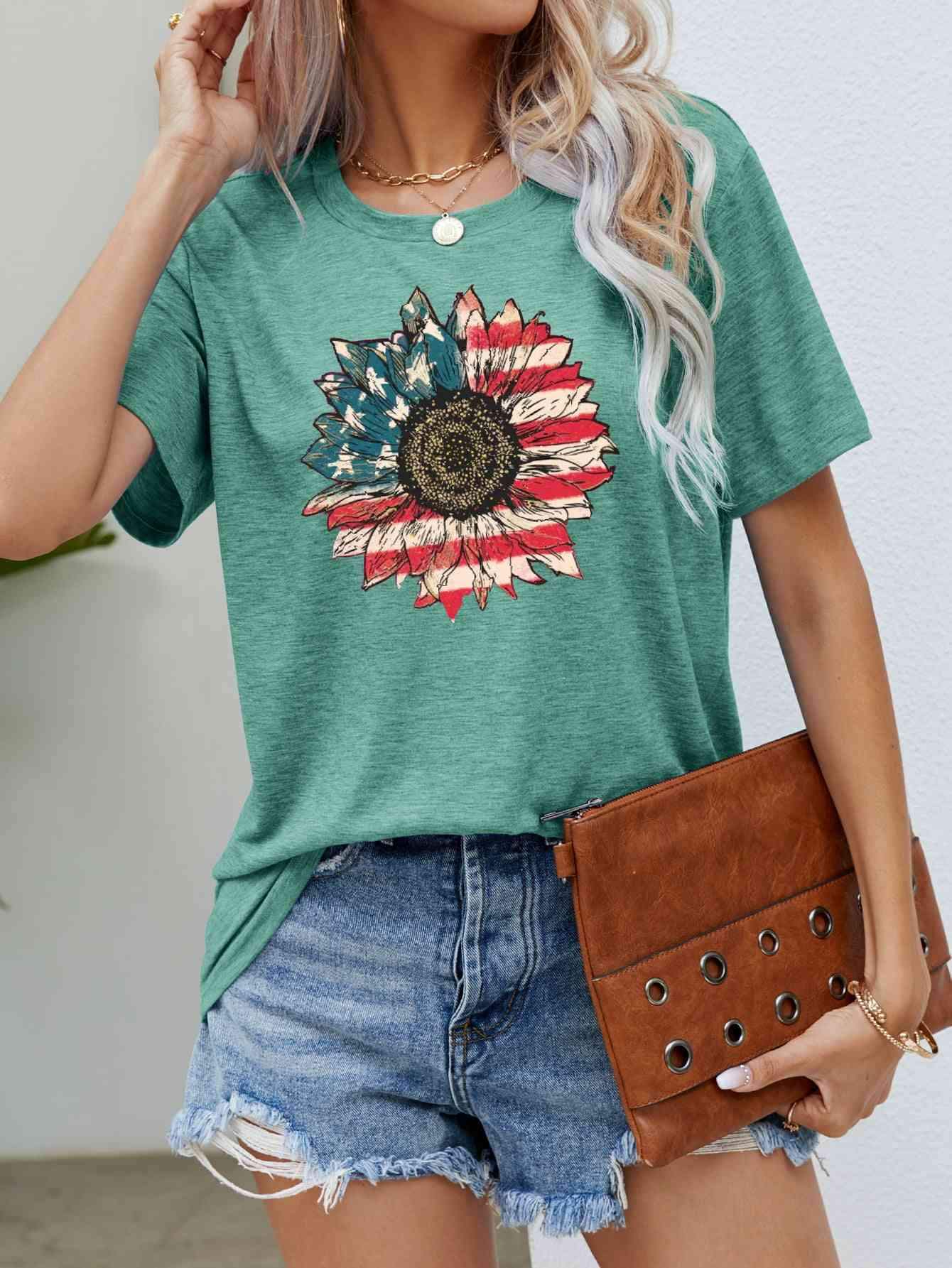 US Flag Flower Graphic Tee Gum Leaf Women's T-Shirts - Tophatter Daily Deals