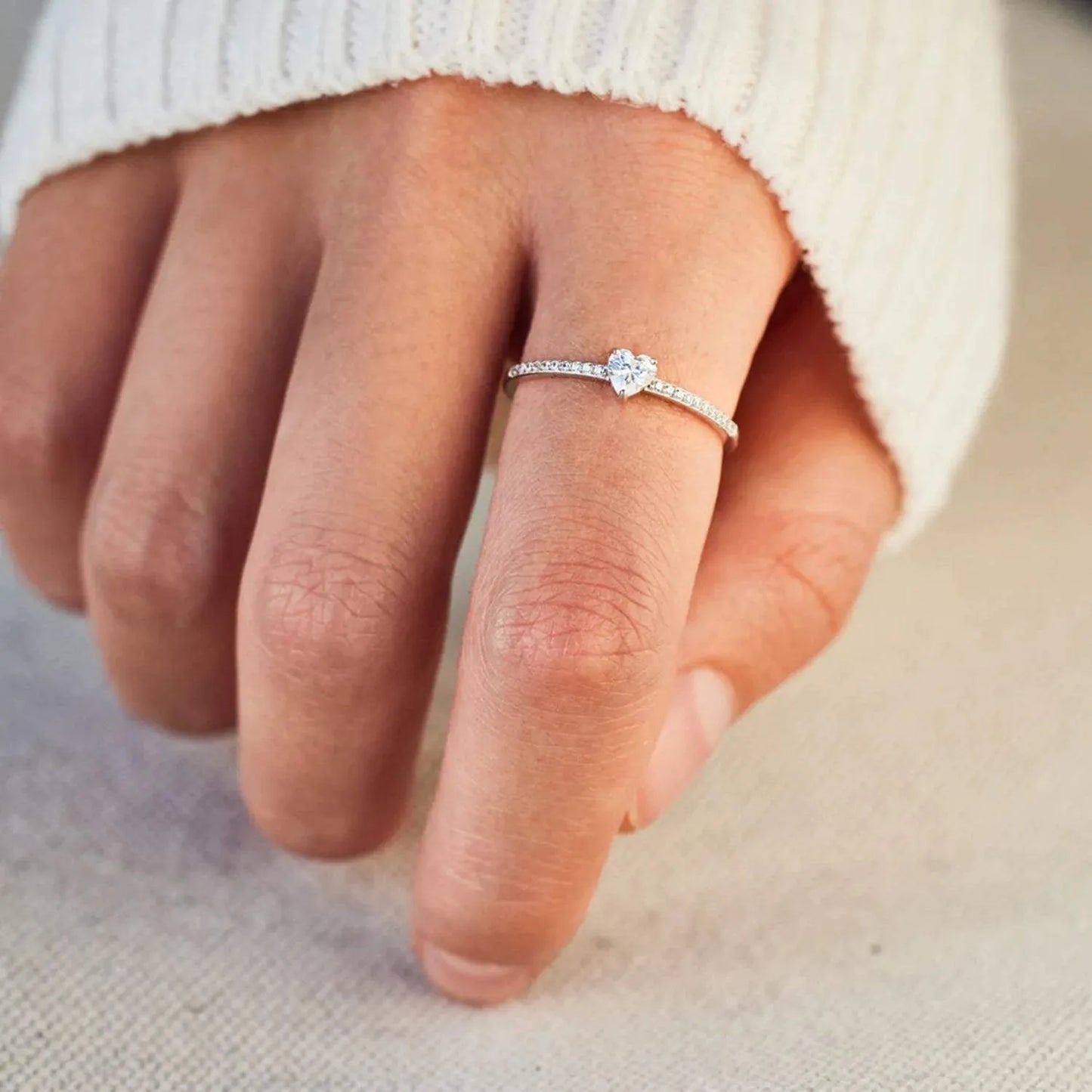 925 Sterling Silver Inlaid Zircon Heart Ring Rings - Tophatter Daily Deals